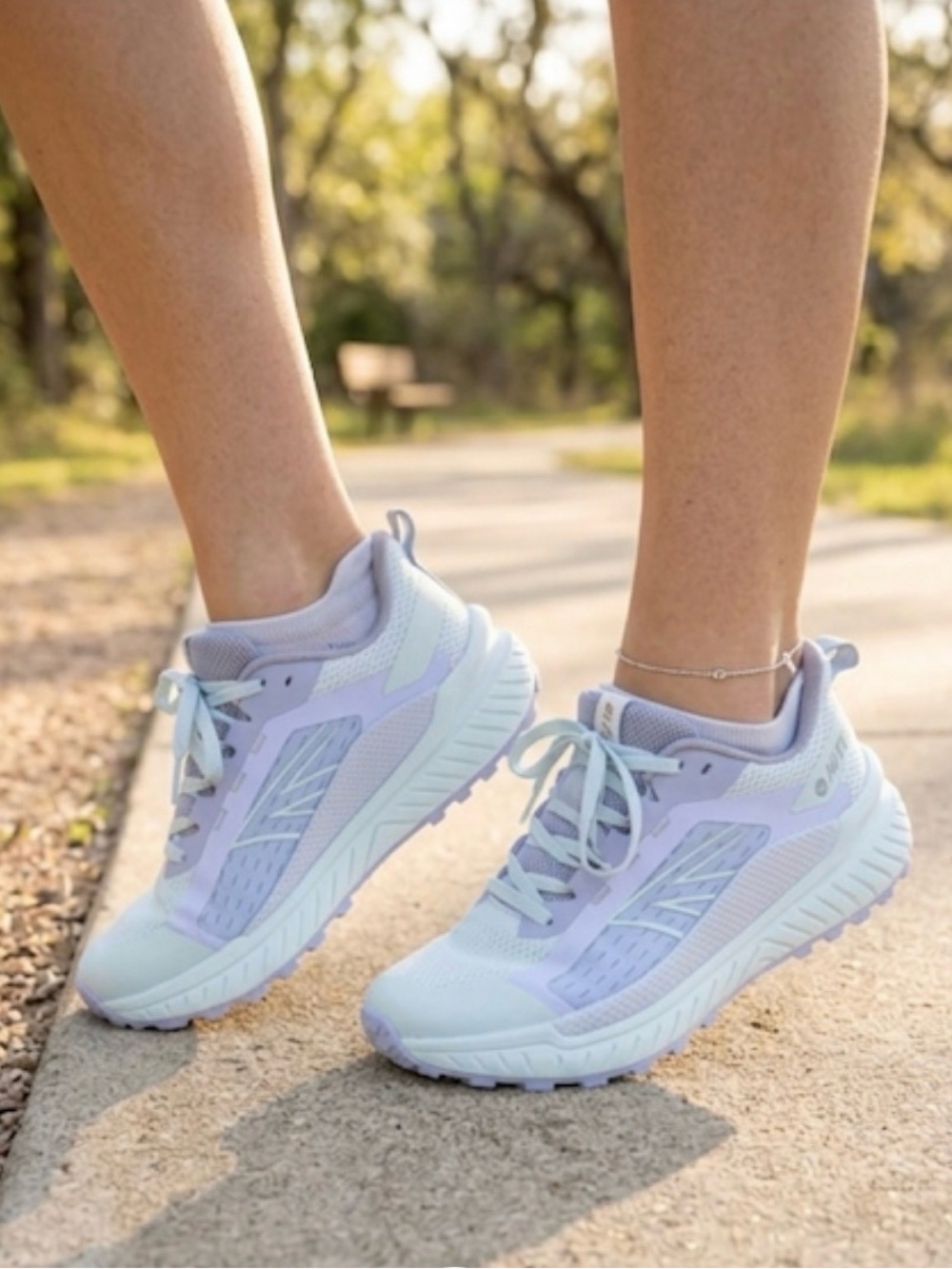 HI-TEC Ice Castle Trail Running Shoes Women’s 7 Lilac Blue White
